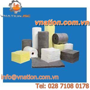 roll absorbent / pad / for petroleum-based products / water