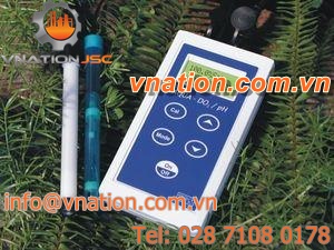 water analyzer / oxygen / pH / temperature