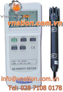 temperature measuring device / relative humidity / thermistor / portable