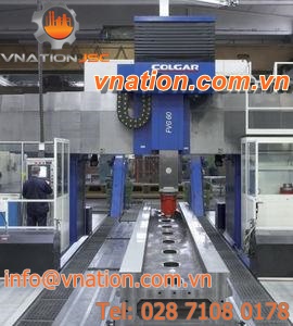CNC boring mill / vertical / multi-axis / hydrostatic