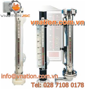 variable-area flow meter / in metering tube