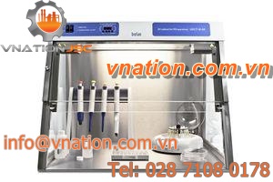 PCR cabinet with UV irradiation / stainless steel