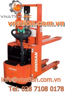 electric stacker truck / walk-behind / double-pallet
