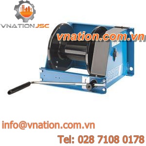 wall-mounted winch / mechanical / for heavy loads / rugged