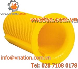 cylindrical cap / low-density polyethylene / protective shaft