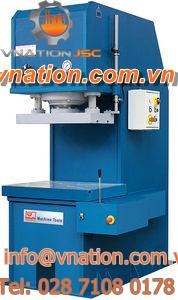 hydraulic press / blanking / C-frame