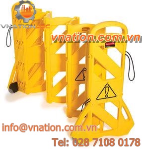 extendable barrier / portable