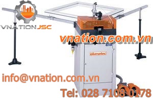 semi-automatic corner crimping machine / foot-operated
