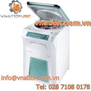 laboratory centrifuge / vertical / refrigerated / high-capacity