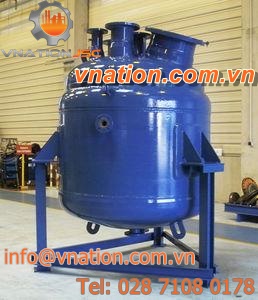 pressure tank / process / horizontal
