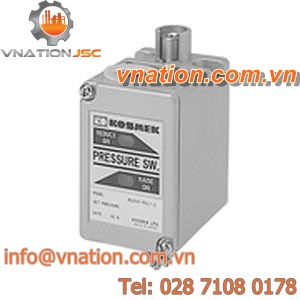 mechanical pressure switch / for fluids