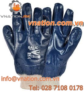laboratory gloves / chemical protection / nitrile / agriculture