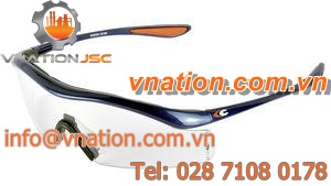 polycarbonate safety glasses