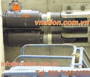 seismic-resistant damper / fluid / building