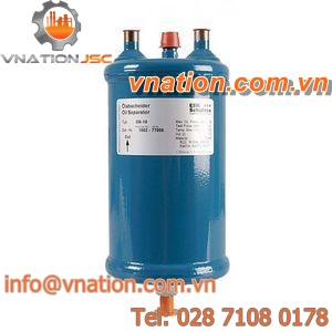 oil separator / gravimetric / for gas / for refrigeration circuits