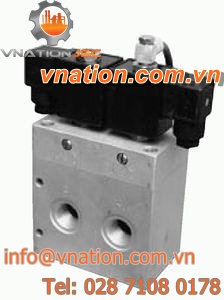 pilot-operated solenoid valve / 5/2-way / pneumatic