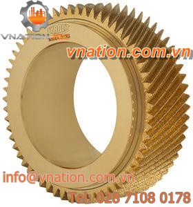 helical-toothed master gear / hub