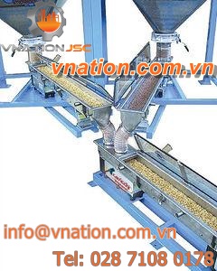 belt conveyor / for the food industry / for cans / vibrating