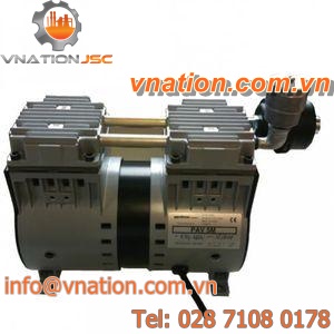 piston vacuum pump / lubricated / single-stage / portable