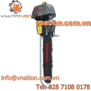 chain saw / wood