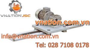 skate wheel linear guide / precision / rack-and-pinion