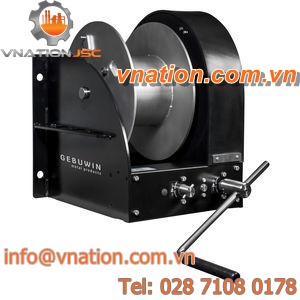 manual winch / for offshore applications / maritime industry / 2-speed