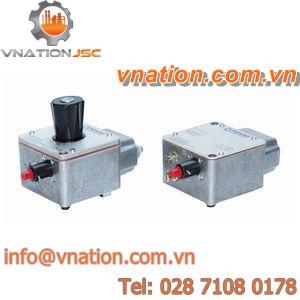 electronic pressure switch / for oil / digital / for hydraulic applications