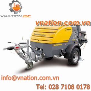 concrete pump / electric / piston / compact
