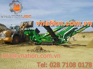 linear vibrating mobile screen / for mining