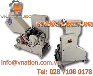 knife plastic granulator / for mineral ore / horizontal / compact