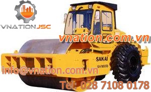 single-cylinder road roller / vibrating / articulated