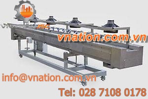 steel conveyor belt / for polymer strand extrusion / high temperature-resistant / reinforced