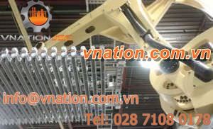 articulated palletizer / bottle / robotic