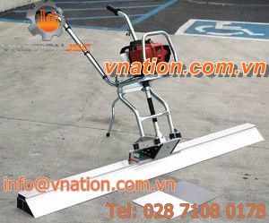 gasoline-powered wet screed