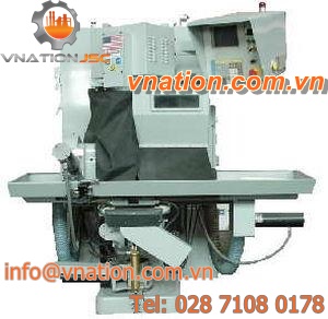 CNC grinding machine / flute
