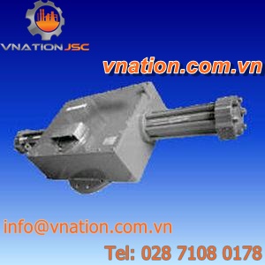 linear actuator / hydraulic / single-acting / rack-and-pinion