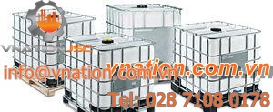 plastic IBC container / chemicals