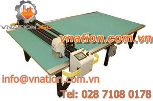 CNC cutting machine / multi-ply / knife