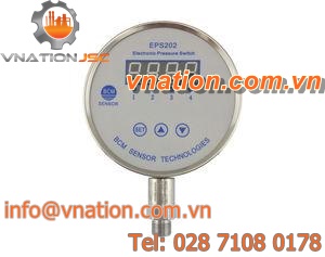 electronic pressure switch / with display / digital / industrial