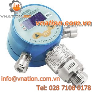 piezoresistive pressure switch / for liquids / IP65 / with display