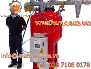 pressure vessel / metal / vertical