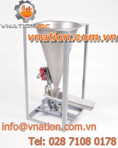 solids dispenser / volumetric / with transfer hopper / multi-component
