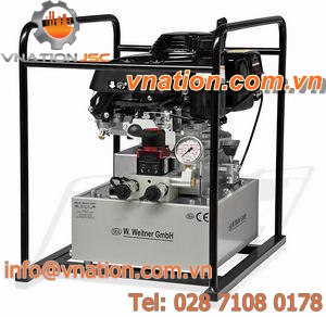 pump with combustion engine / radial piston / two-stage / service