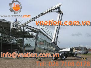 trailer-mounted articulated boom lift / electric / outdoor