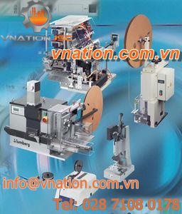 automatic assembly machine / connector