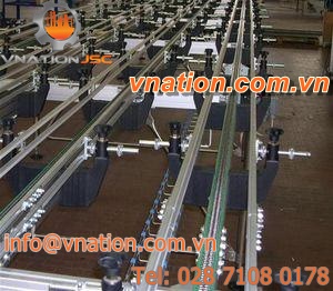 chain conveyor / for cans / chain drive / modular
