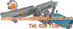 the food industry conveyor / vibrating / horizontal / distribution