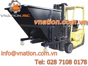 waste dumpster