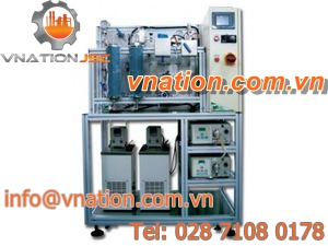 carbon dioxide (CO2) extractor