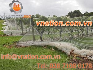 knitted safety netting / for agriculture
